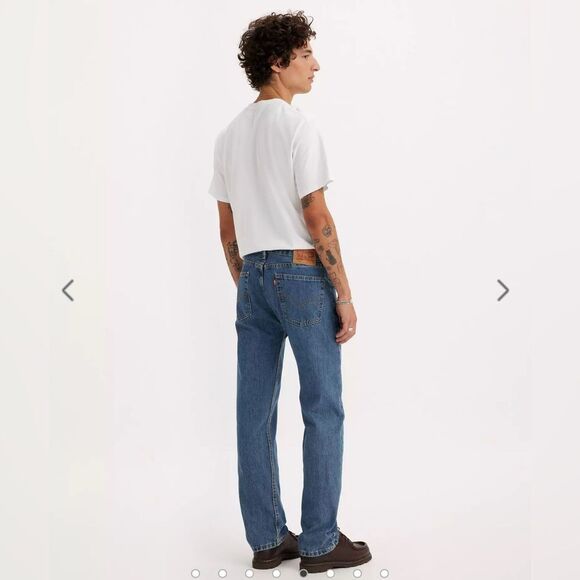 Levi’s 505 Medium Stone Wash Jeans - Picture 2 of 7